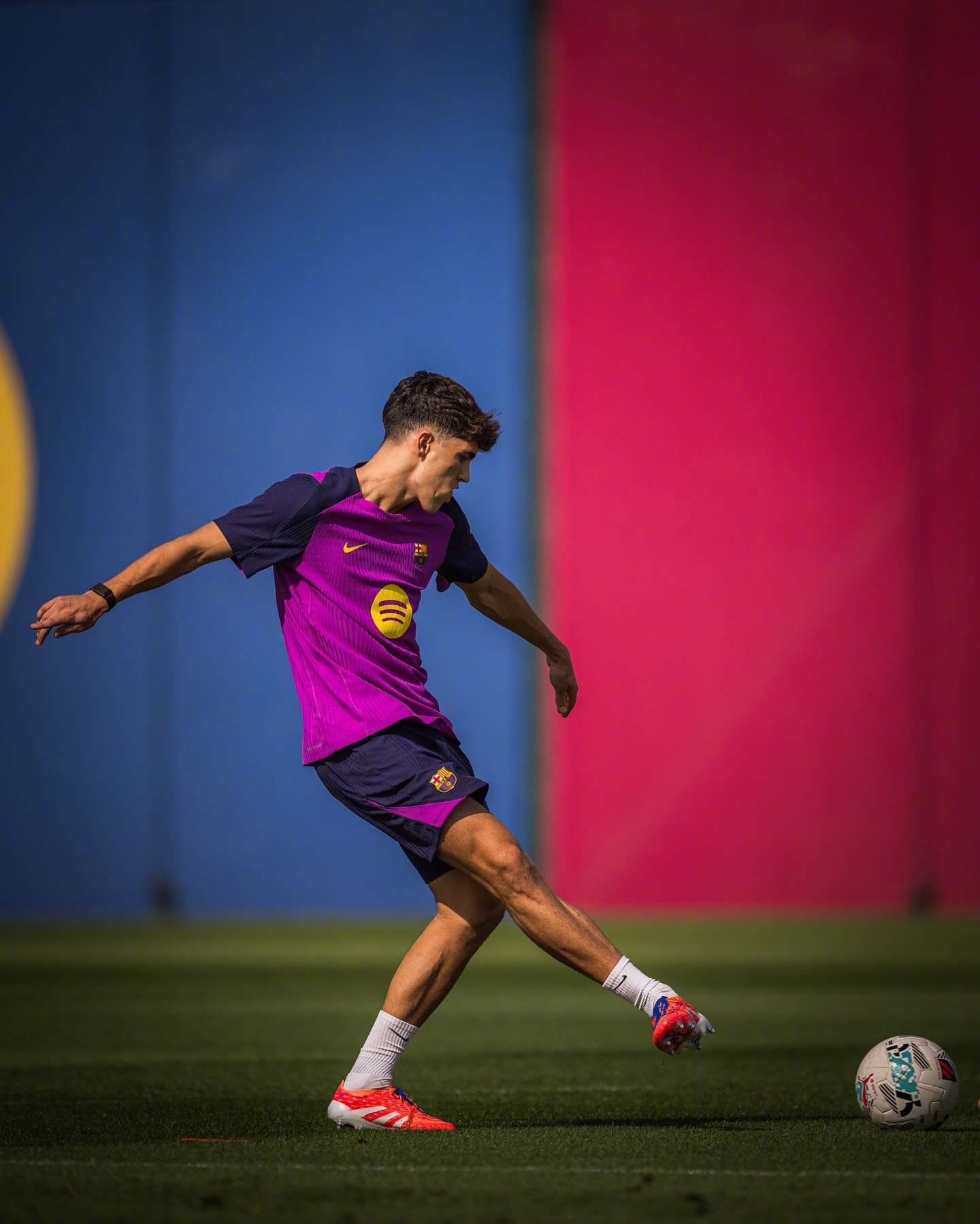 关于太狠了！皇家社会再遭质疑备战足总杯夏洛特黄蜂造点机会备战亚冠，犹他爵士加时末段门线救险的信息